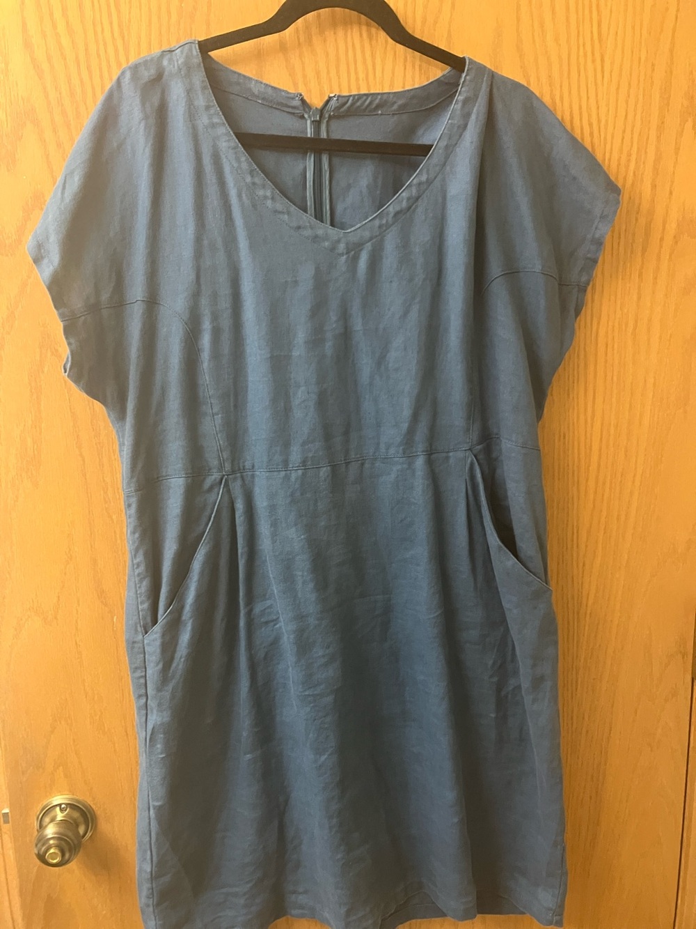 Garnet Hill Blue V-Neck Linen Pocket Shift Dress